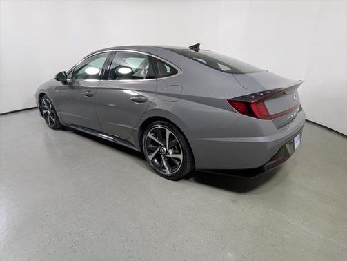 2022 Hyundai SONATA SEL Plus