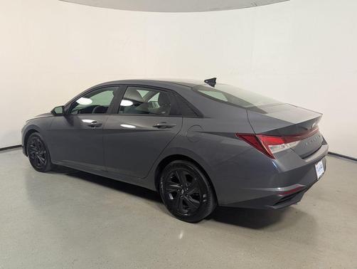 Ecotronic Gray 2023 Hyundai ELANTRA SEL