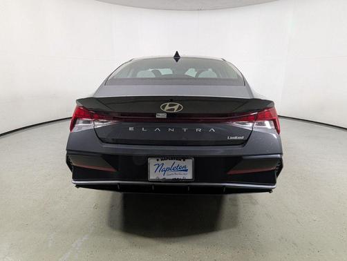 Ecotronic Gray 2026 Hyundai ELANTRA Limited