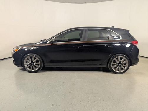 Black Noir Pearl 2018 Hyundai Elantra GT Sport