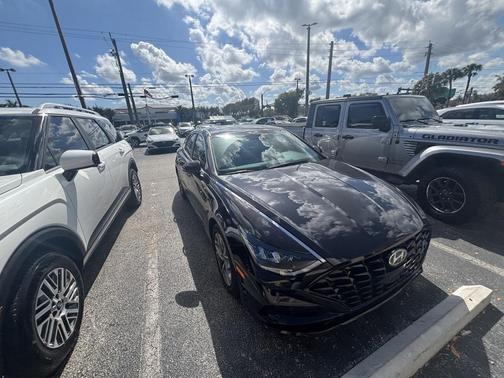 2023 Hyundai SONATA SEL