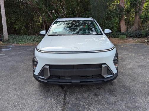 2025 Hyundai KONA SEL Convenience