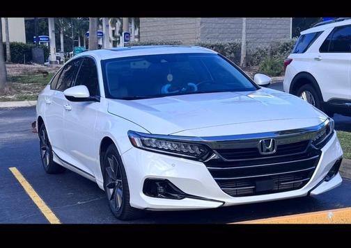 Platinum White Pearl 2022 Honda Accord EX-L 1.5T