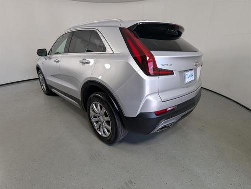 2021 Cadillac XT4 Premium Luxury