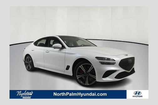 Uyuni White 2025 Genesis G70 3.3T AWD Sport Advanced