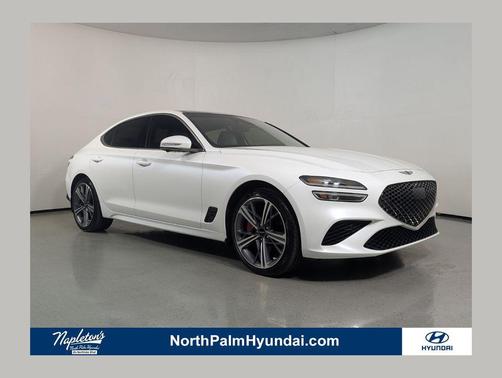 Uyuni White 2025 Genesis G70 3.3T AWD Sport Advanced
