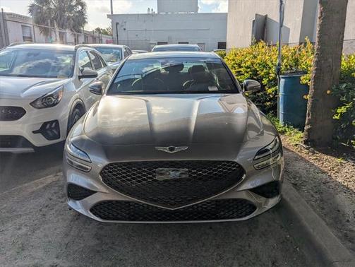 2023 Genesis G70 2.0T RWD