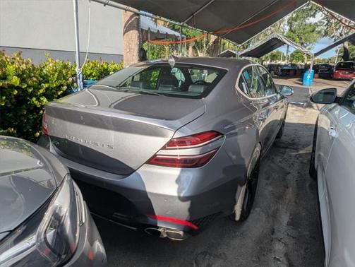 2023 Genesis G70 2.0T RWD