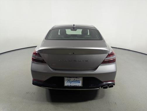 2023 Genesis G70 2.0T RWD