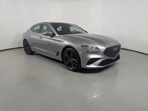 2023 Genesis G70 2.0T RWD
