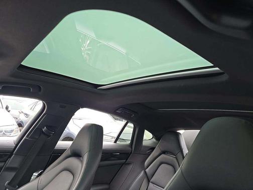 2020 Porsche Panamera 4S