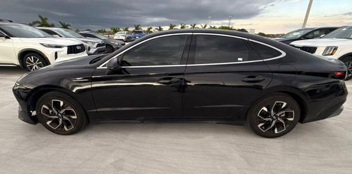 Onyx Black 2024 Hyundai SONATA SEL