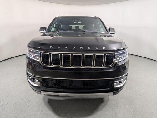 Diamond Black Crystal Pearlcoat 2024 Jeep Wagoneer L Series II