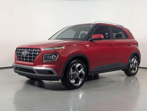 Scarlet Red Pearl 2022 Hyundai VENUE Limited