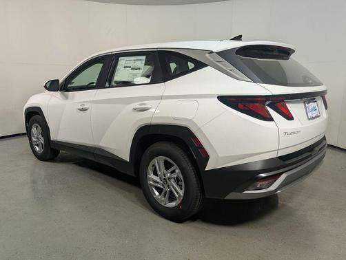 Serenity White Pearl 2026 Hyundai TUCSON SE
