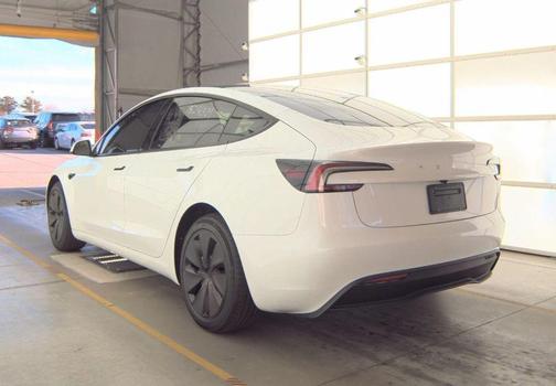 2025 Tesla Model 3 Long Range