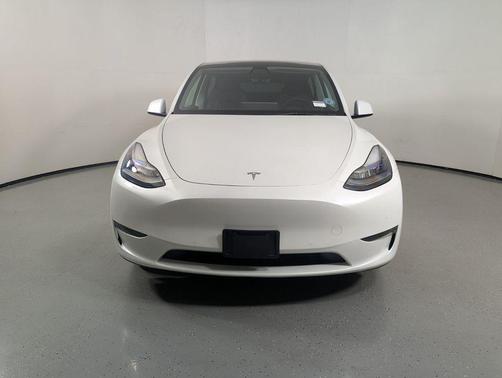 Pearl White Multi-Coat 2021 Tesla Model Y Long Range Dual Motor All-Wheel Drive