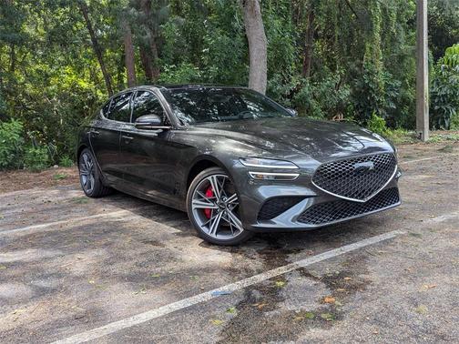 2024 Genesis G70 2.5T RWD