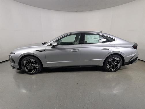 2026 Hyundai SONATA SEL