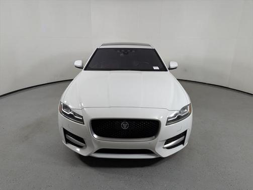 2016 Jaguar XF 35t R-Sport