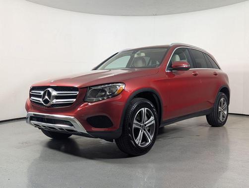 designo Cardinal Red Metallic 2019 Mercedes-Benz GLC 300 Base