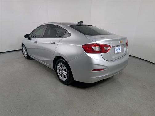 2019 Chevrolet Cruze LS