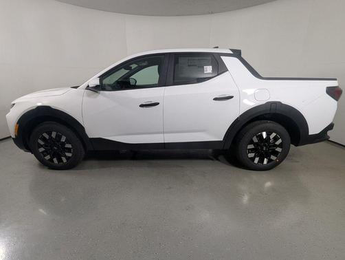 Atlas White 2026 Hyundai SANTA CRUZ SE