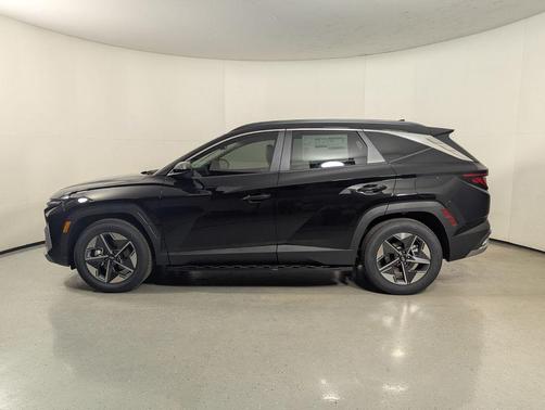 Phantom Black 2026 Hyundai TUCSON SEL