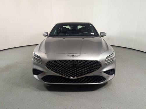 2024 Genesis G70 2.5T RWD