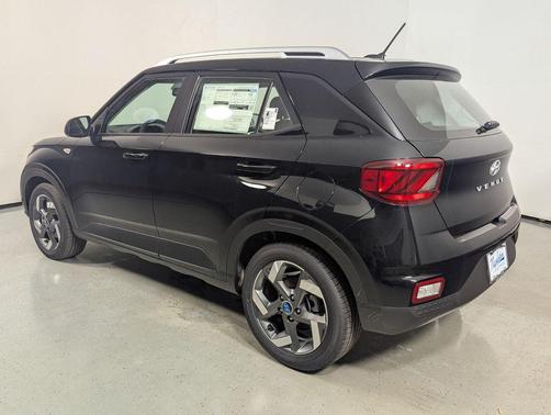 Onyx Black 2026 Hyundai VENUE SEL