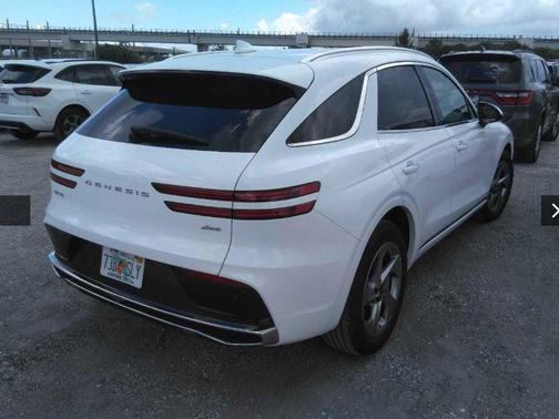 Alta White 2026 Genesis GV70 2.5T