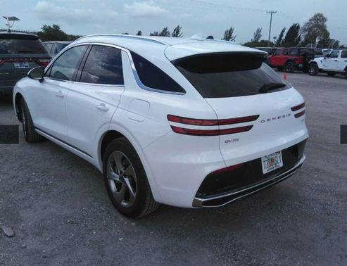 Alta White 2026 Genesis GV70 2.5T