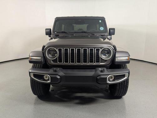 Granite Crystal Metallic Clearcoat 2025 Jeep Wrangler 4xe Sahara
