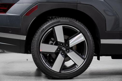 Ecotronic Gray 2027 Hyundai SANTA FE Limited