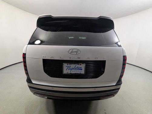 Creamy White Pearl 2026 Hyundai PALISADE SEL 7P