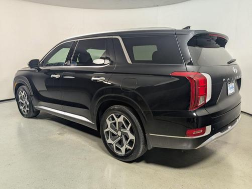 Becketts Black 2021 Hyundai PALISADE Calligraphy