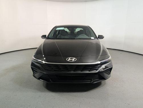 Abyss Black 2026 Hyundai ELANTRA Sport