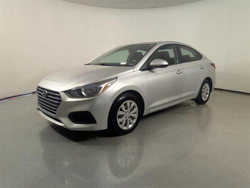 2021 Hyundai Accent SE