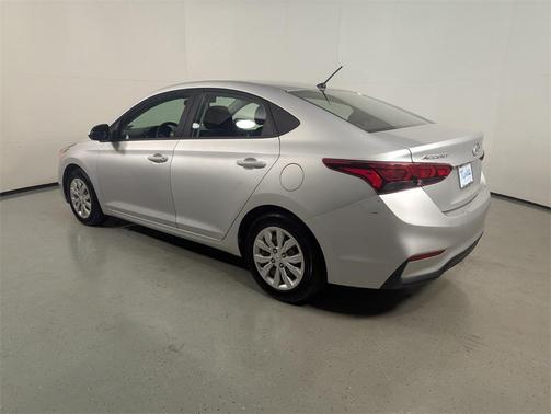 2021 Hyundai Accent SE