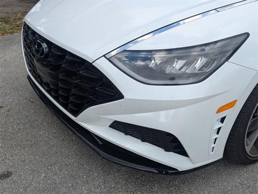 2023 Hyundai SONATA SEL Plus