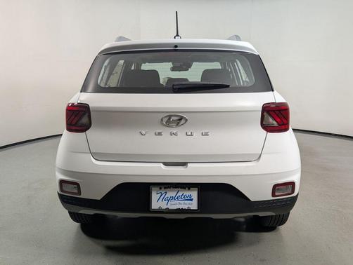 Lunar White 2026 Hyundai VENUE SEL