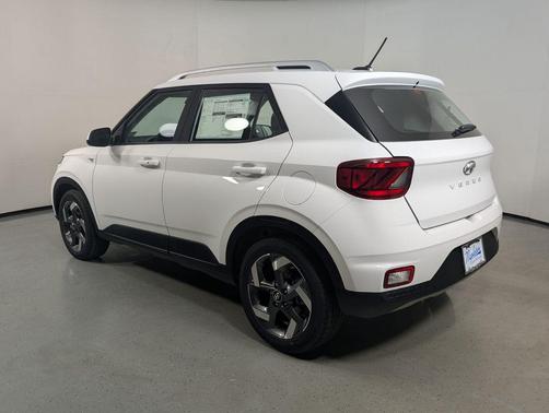Lunar White 2026 Hyundai VENUE SEL