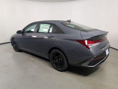 Ecotronic Gray 2026 Hyundai ELANTRA Sport