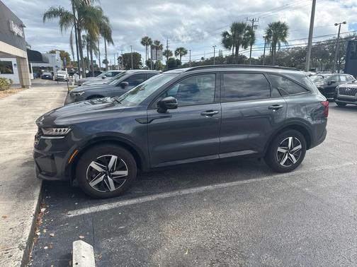 2023 Kia Sorento S