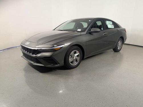 Amazon Gray 2025 Hyundai ELANTRA SE