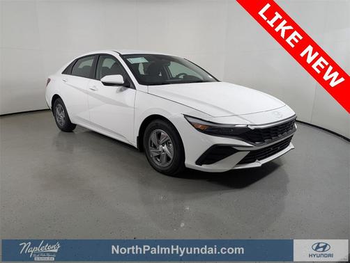 2025 Hyundai ELANTRA SE