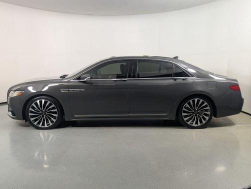 Chroma Caviar Dark Gray Premium (Chromoflare) 2020 Lincoln Continental Black Label