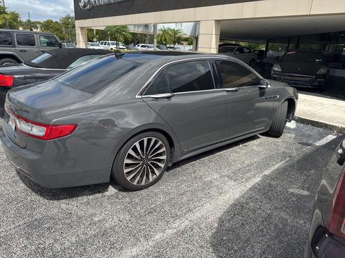 2020 Lincoln Continental Black Label