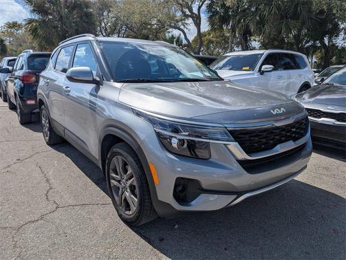 2023 Kia Seltos S