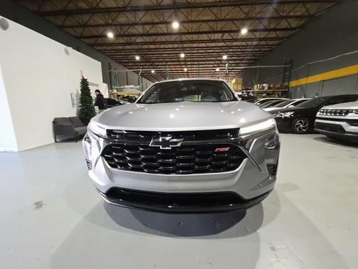 2025 Chevrolet Trax FWD 2RS